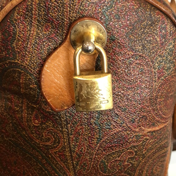 W ETRO Red Paisley Boston Travel Bag Speedy 30 Top Handle Tote Lock and Keys - Picture 6 of 17